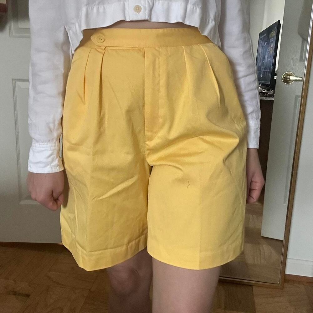 Vintage high waisted buttermilk yellow trouser shorts